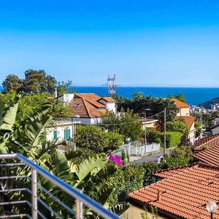 Hostdomus - Oltremare Appartement *